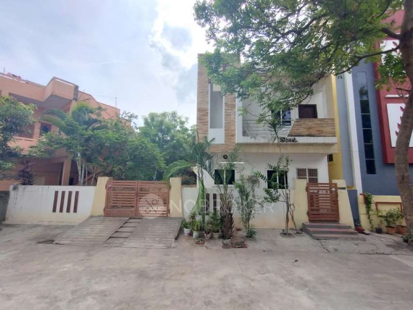 2 BHK Flat In Taruna Residency For Sale  In Malkajgiri