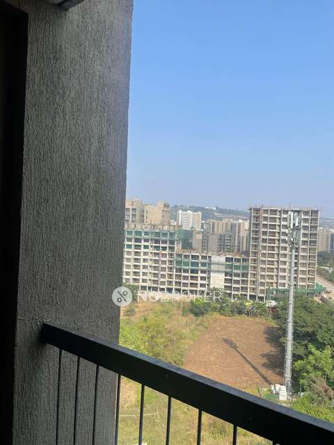 2 BHK Flat In Skyi Star Towers For Sale  In Bhukum