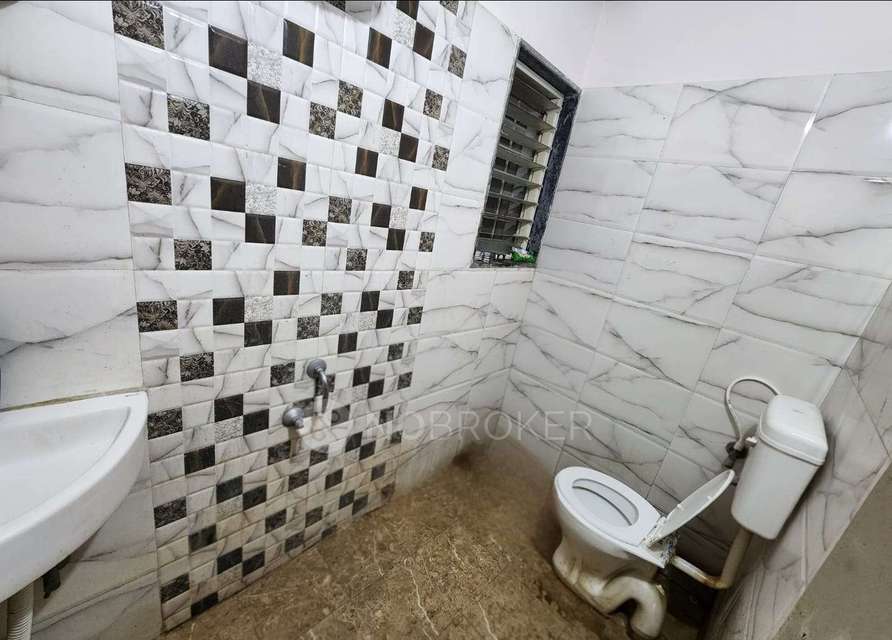 Shared Room for  In 1 BHK  In Gandur In Keshav Nagar