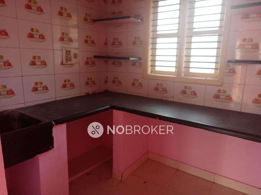 4+ BHK Flat In Stadalone For Sale  In Abbigere