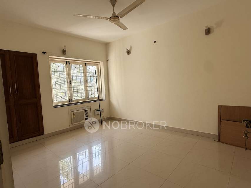 3 BHK Flat In Indus Samudra, Ecr For Sale  In Thiruvalluvar Nagar