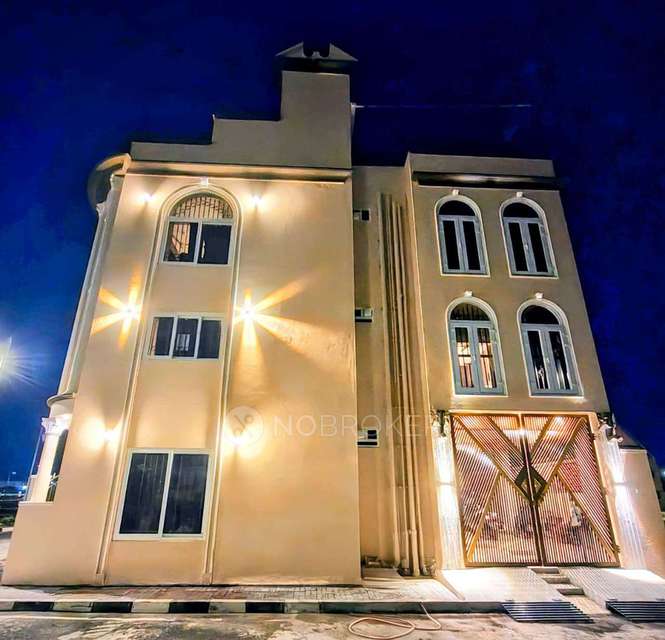 4+ BHK House For Sale  In Singaperumal Koil