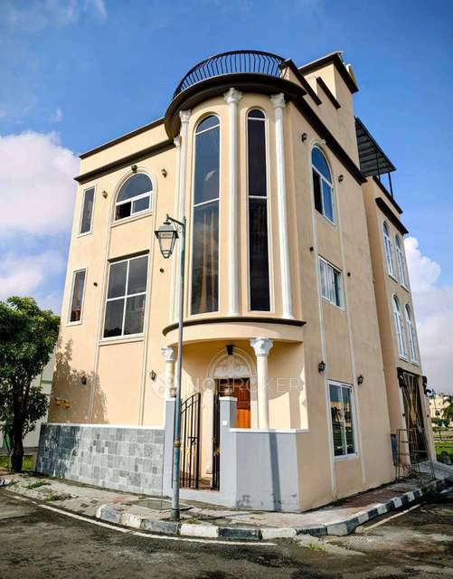 4+ BHK House For Sale  In Singaperumal Koil