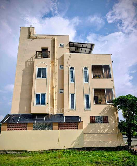 4+ BHK House For Sale  In Singaperumal Koil