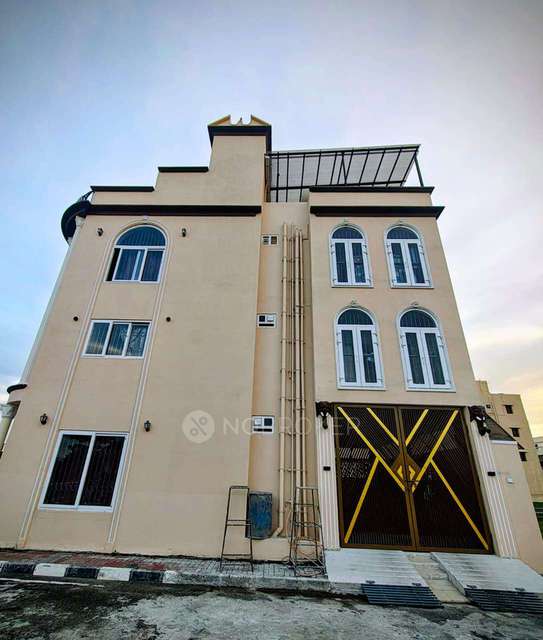 4+ BHK House For Sale  In Singaperumal Koil