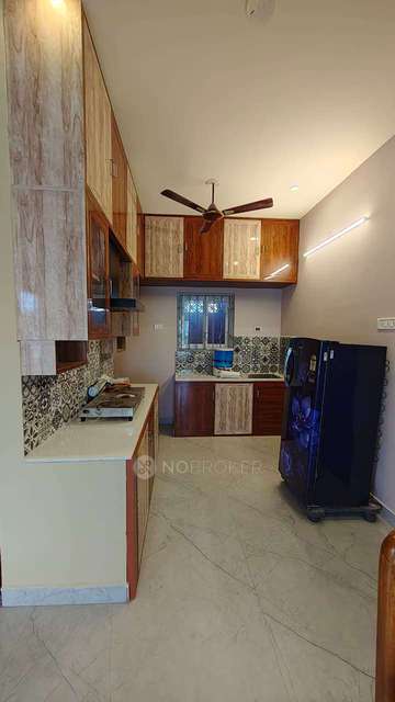 4+ BHK House For Sale  In Singaperumal Koil
