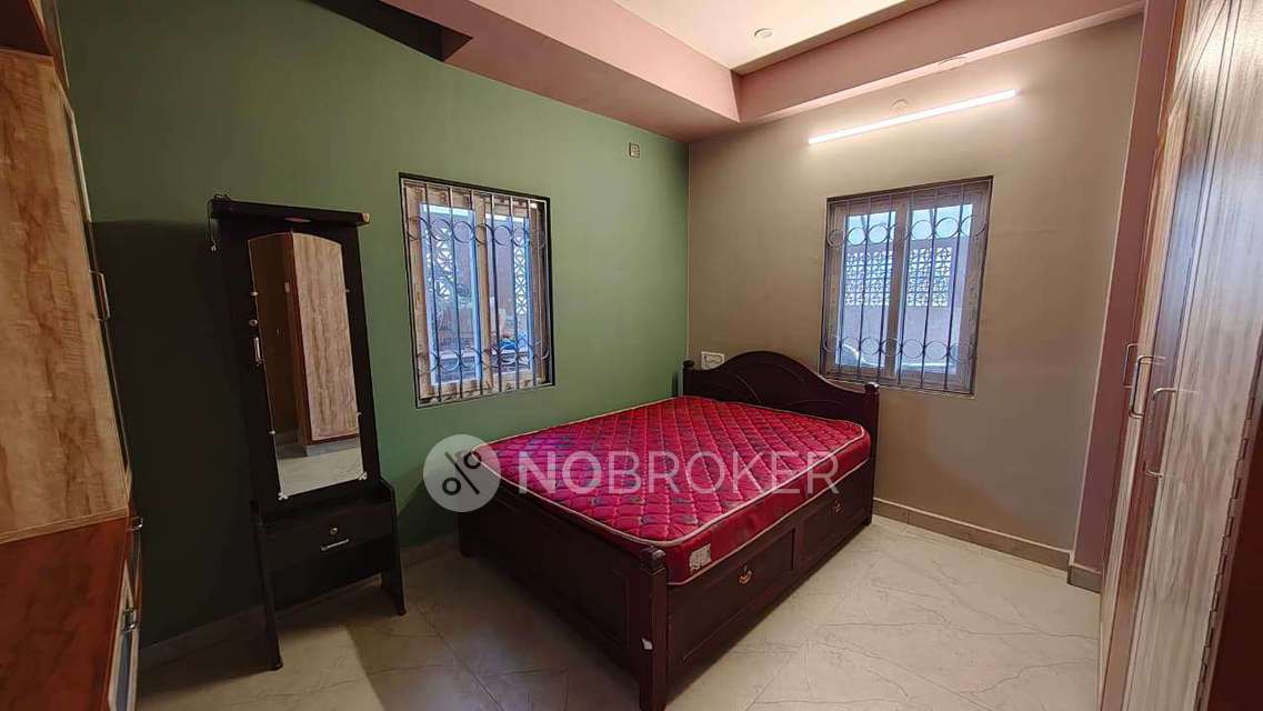 4+ BHK House For Sale  In Singaperumal Koil