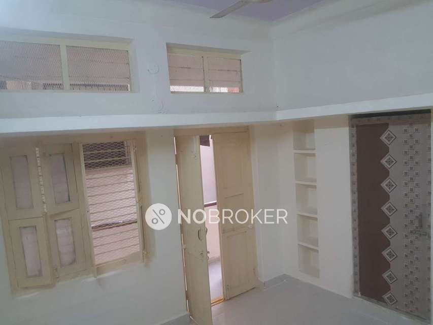 1 BHK Flat In Shri Niwas Apartments For Sale  In 7-1-3941, Maruthi Veedhi, Shivaji Nagar, Secunderabad, Telangana 500003, India