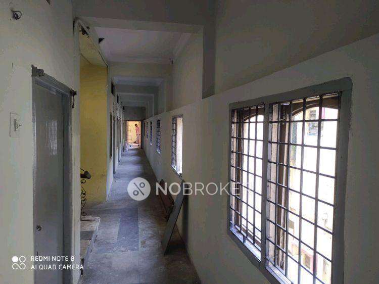 4+ BHK Flat In Rahmath Tower for Lease  In Erragadda