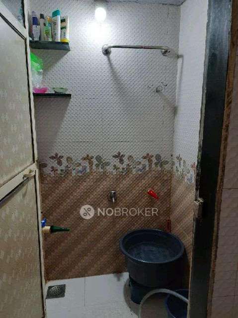 1 RK Flat In Mengeshwar Chawl For Sale  In Reti Bander Cross Rd, Kalu Nagar, Dombivli, Maharashtra 421202, India