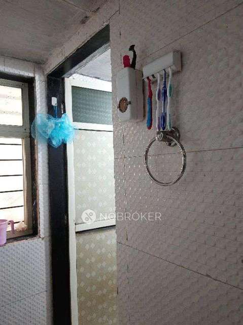 1 RK Flat In Mengeshwar Chawl For Sale  In Reti Bander Cross Rd, Kalu Nagar, Dombivli, Maharashtra 421202, India