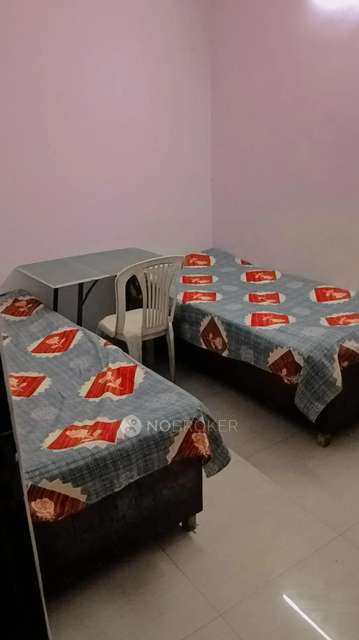 PG for Boys in Laxminagar Metro Station