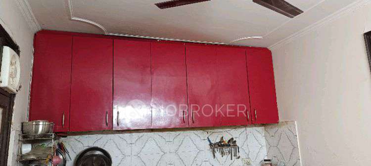 1 BHK Flat In H No 179 For Sale  In New Manglapuri