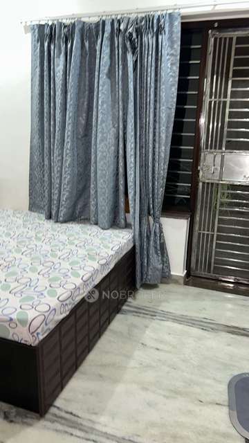 2 BHK House for Rent  In Sector 45