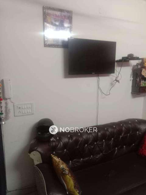 2 BHK Flat For Sale  In Azadpur