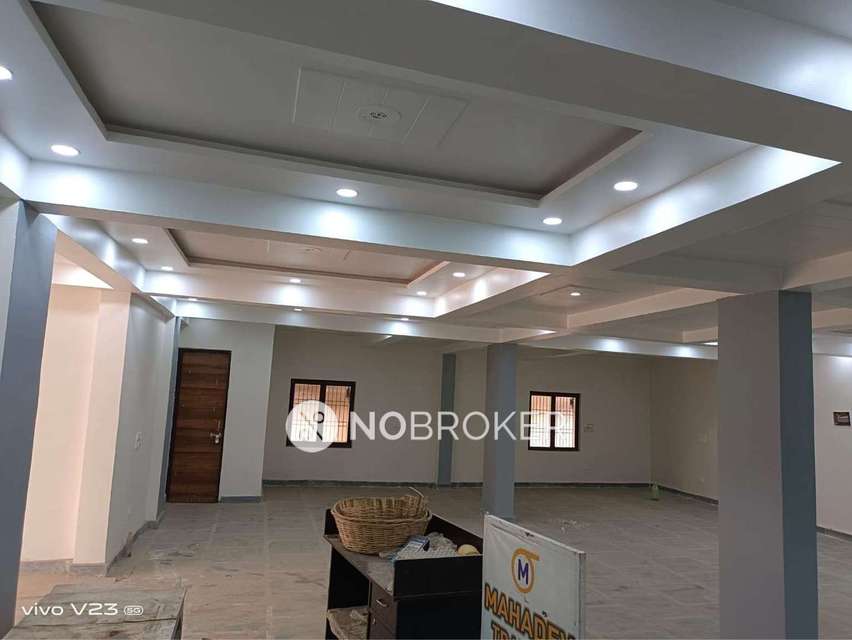 Godown/Warehouse in Uttam Nagar, Delhi for sale 
