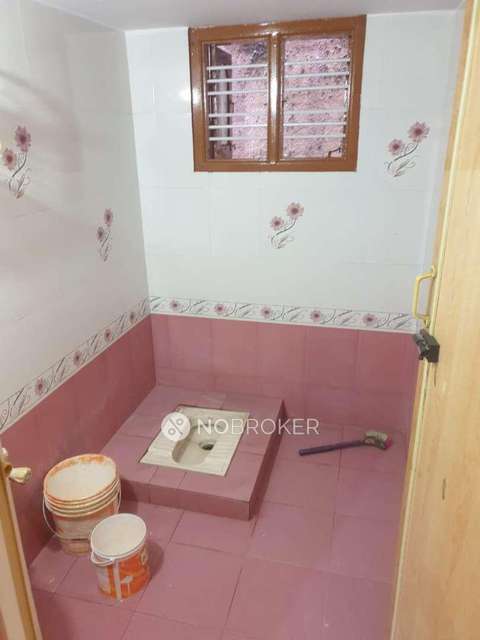 4+ BHK Flat For Sale  In Jalahalli West