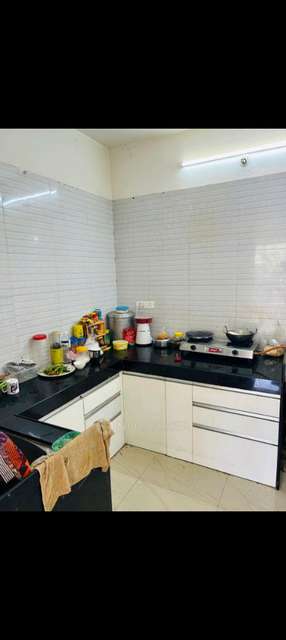 Single Room for Male In 2 BHK  In Sakar Apartment Bhumker Chowk In Sakar Appartment