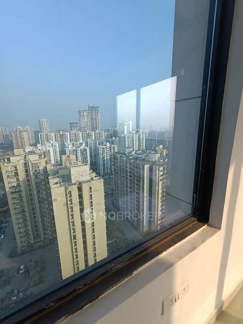 Office Space in Spectrum Metro Sec 75 Noida, Noida for Rent 