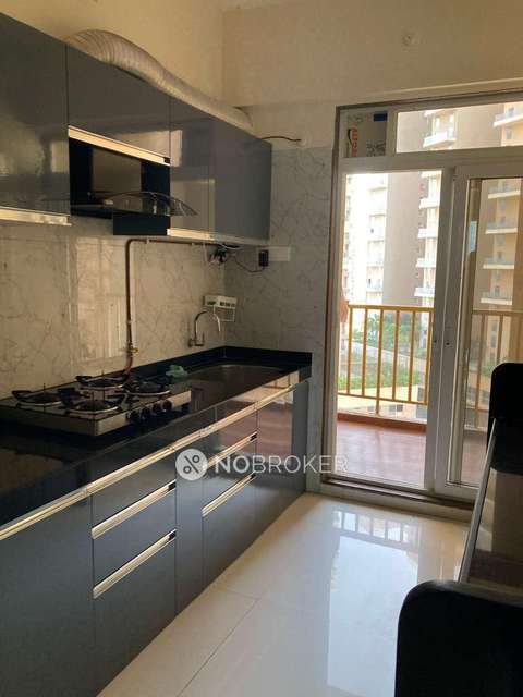 2 BHK Flat In Delta Central For Sale  In Sector 23