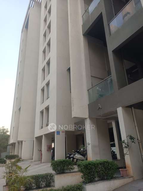 1 BHK Flat In Kolte Patil Little Earth For Sale  In Kiwale