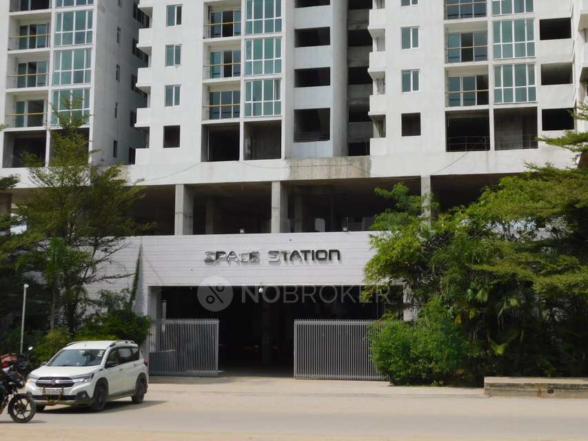 3 BHK Flat In Aliens Space Station For Sale  In Aliens Space Station