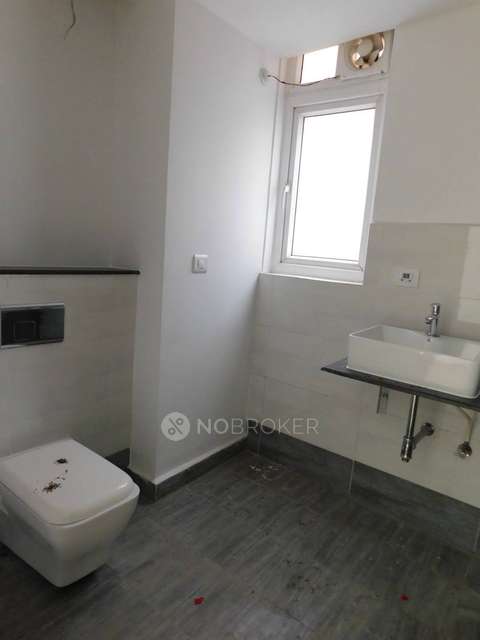 3 BHK Flat In Aliens Space Station For Sale  In Aliens Space Station