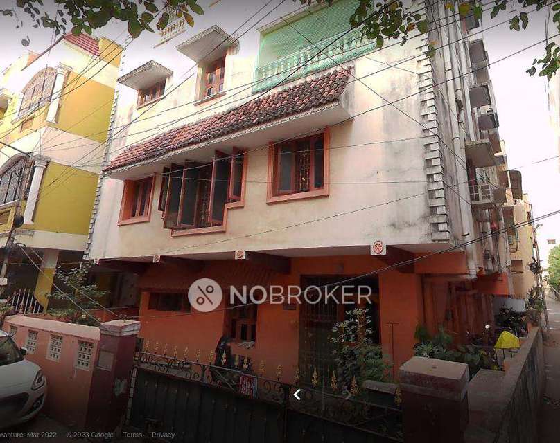 2 BHK Flat In Sundaram Apartment, Kodambakkam For Sale  In Kodambakkam
