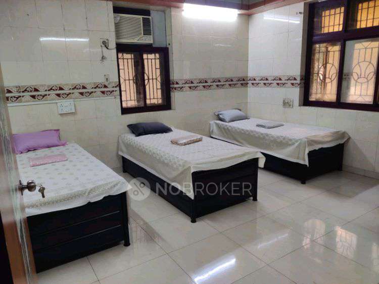 PG for Boys in 607-a, Dolat Manzil, Bldg