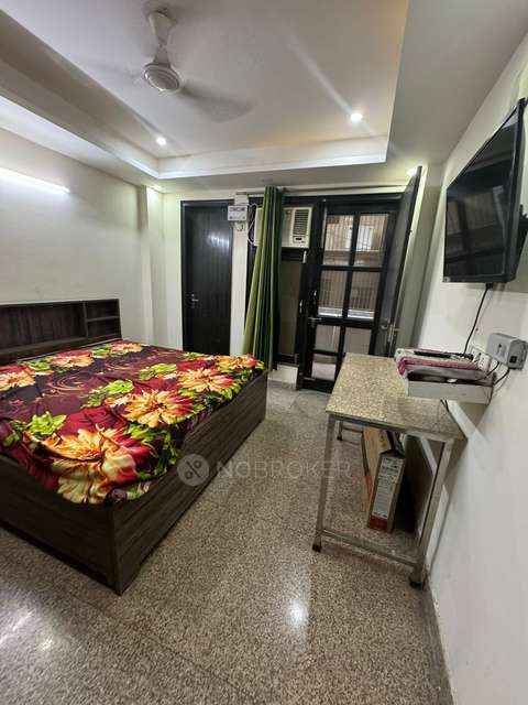 2 BHK Flat In Kadyan House  for Rent  In  Sector 43