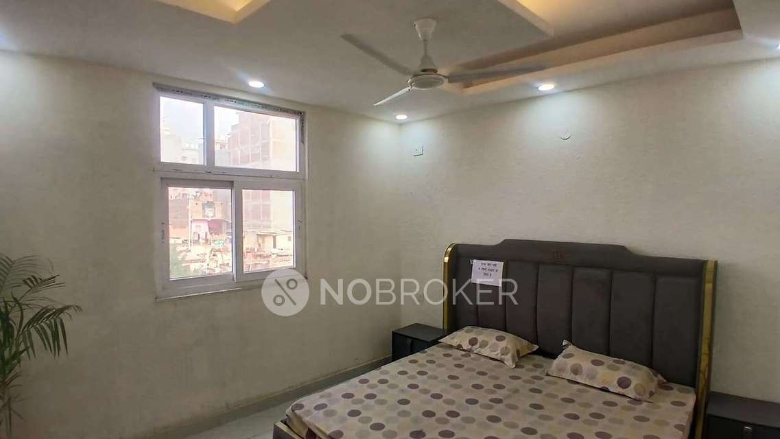 3 BHK Flat In The Royal Residency For Sale  In  Sector 130