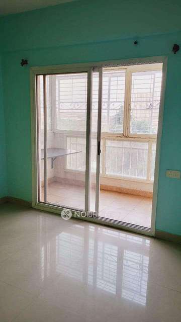 2 BHK Flat In Aspen Woods For Sale  In Bannerghatta