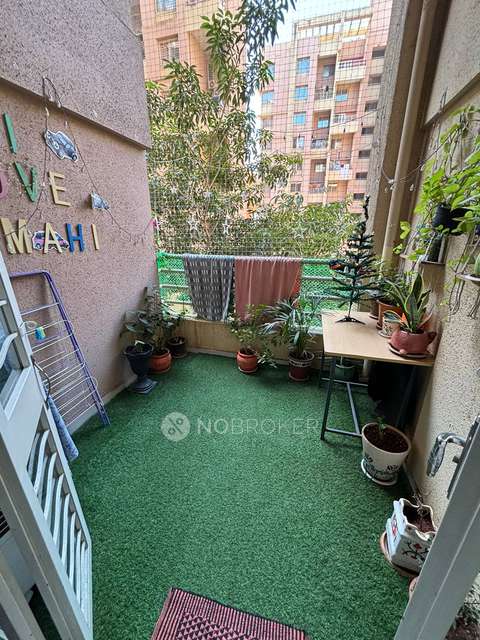 2 BHK Flat In Rosewood Apartments for Rent  In Pimple Saudagar