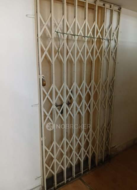 Shop in Bhawani Peth , Pune for sale 