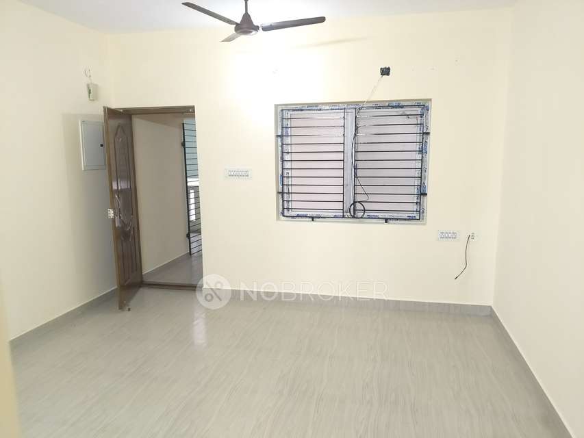 2 BHK Flat In Sai Nivas Apartment For Sale  In Guduvancherry, Ullagaram