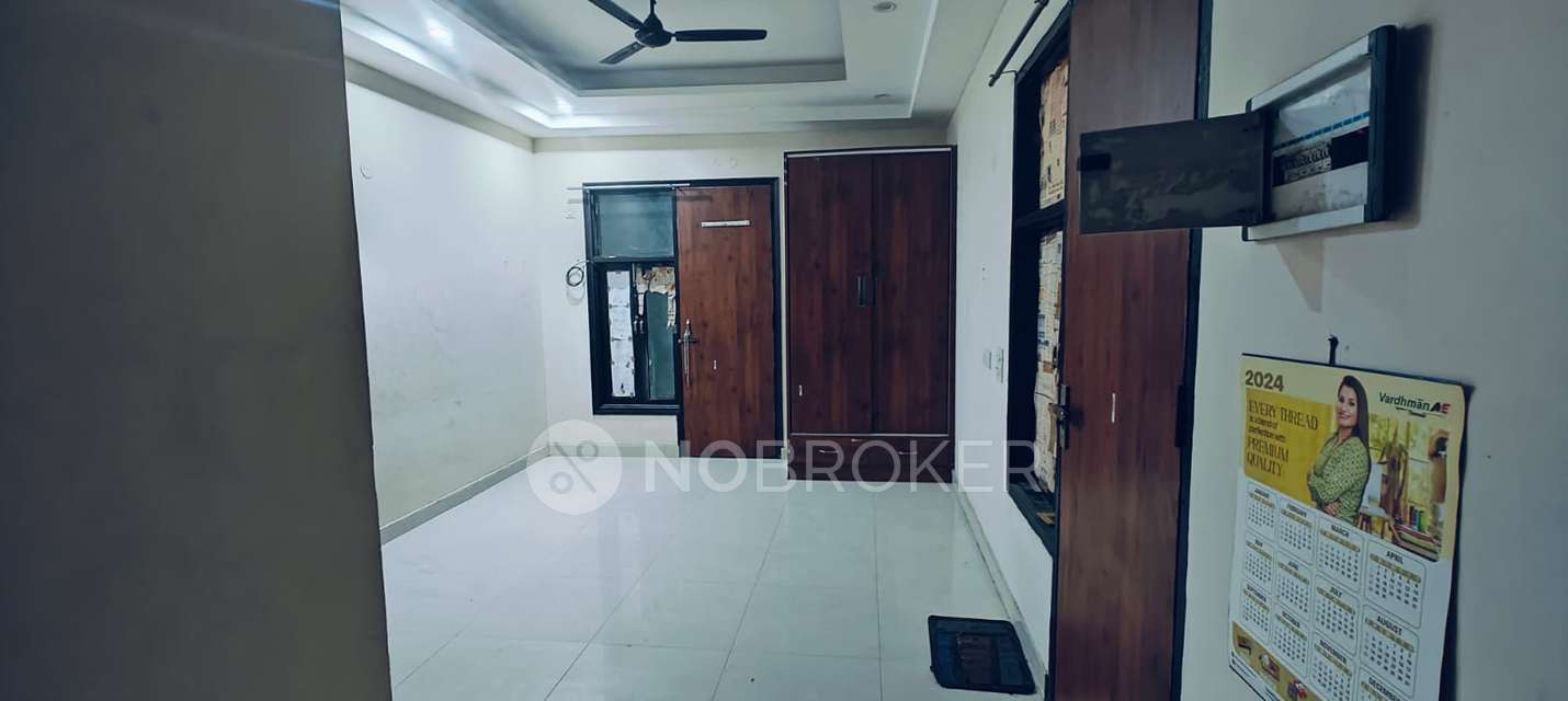 1 RK Flat In Siddhivinayak For Sale  In Rajendra Park