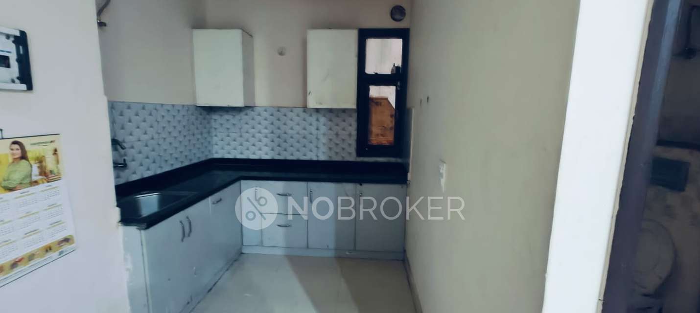 1 RK Flat In Siddhivinayak For Sale  In Rajendra Park