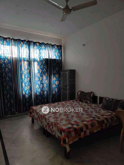 4+ BHK Flat For Sale  In Sector 23 