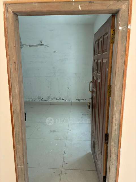 2 BHK Flat In Slv Castlemine, Katamnallur For Sale  In Katamnallur