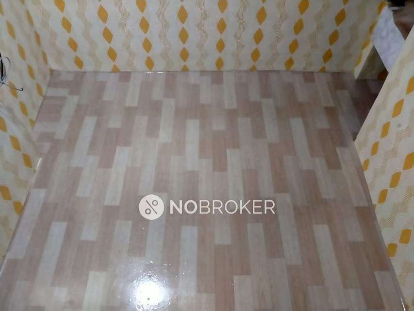 Shop in Lower Parel, Mumbai for sale 