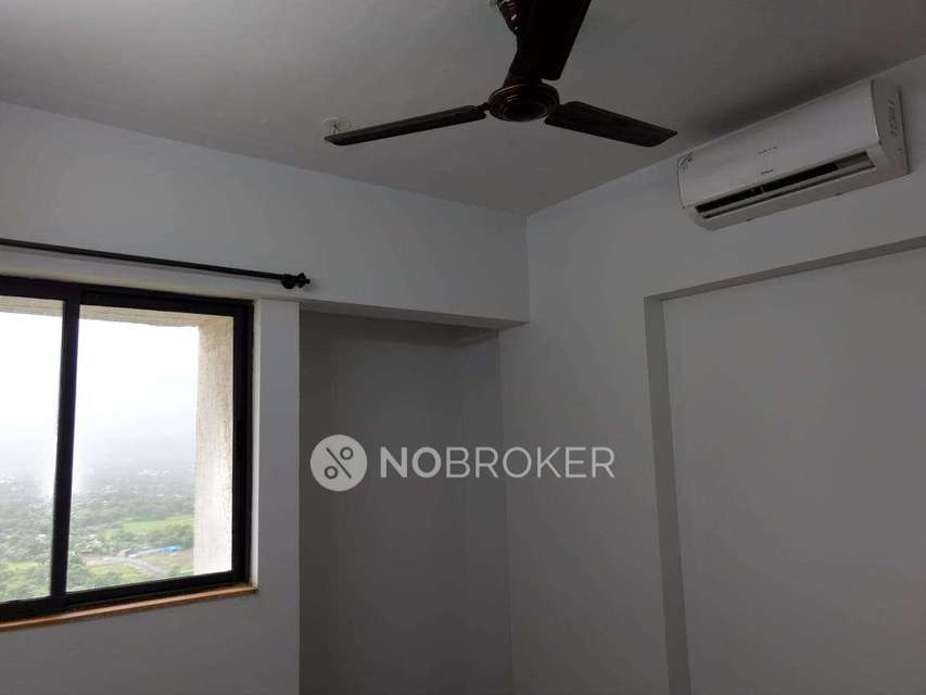 3 BHK Flat In Casa Vista For Sale  In  Lodha Palava