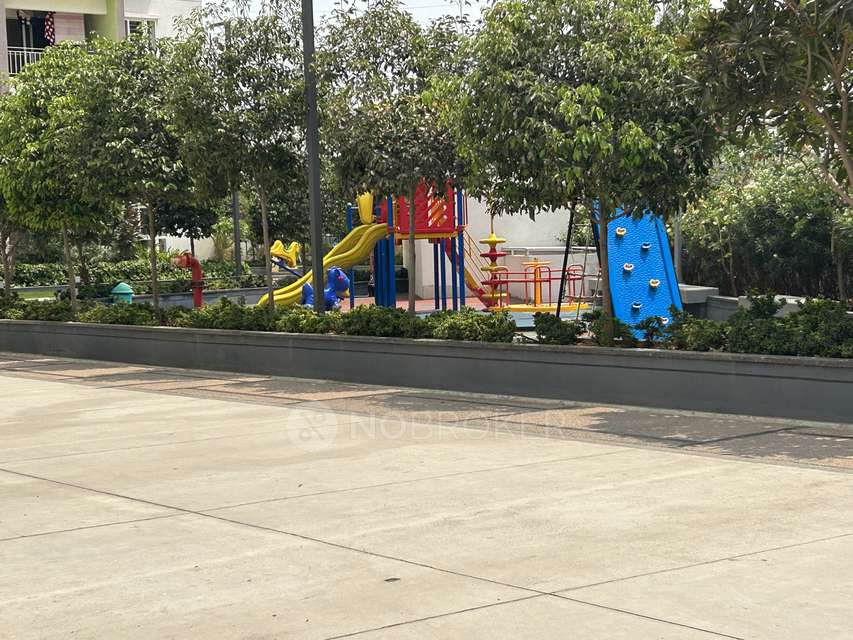 2 BHK Flat In Ramky One Galaxia, Tellapur For Sale  In Nallagandla