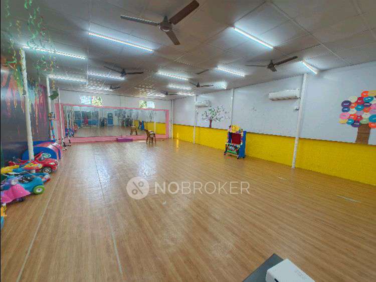Co-Working  space in Porur Gardens Phase Ii, Krishna Industrial Estate, Porur, Chennai for Rent 