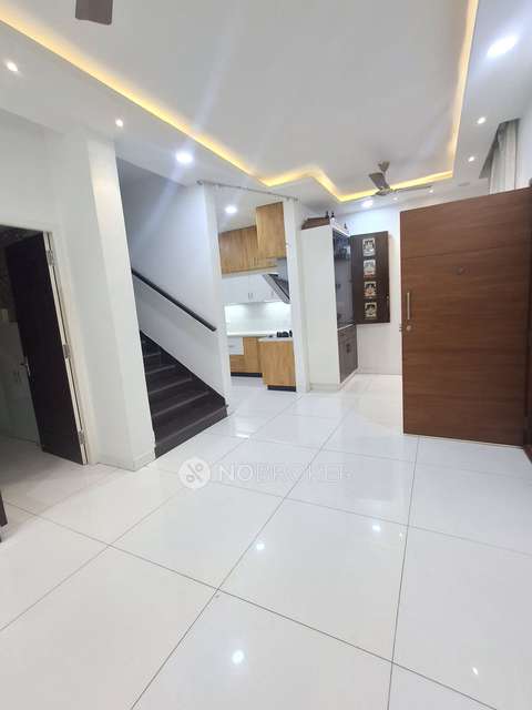 4 BHK Villa In Radiance Iris For Sale  In Sampigehalli