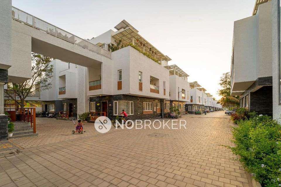 4 BHK Villa In Radiance Iris For Sale  In Sampigehalli