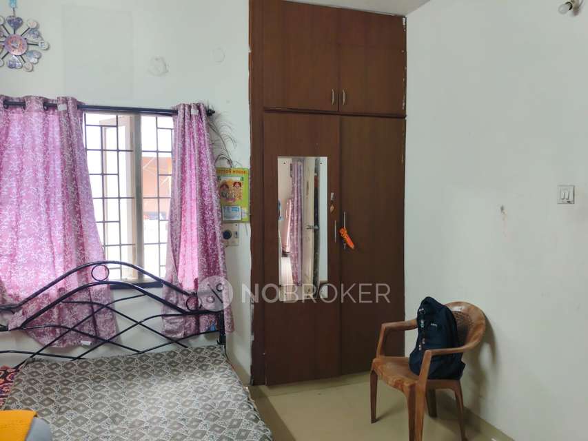 3 BHK Flat In Bhuvenswari Bahar For Sale  In Pallikaranai