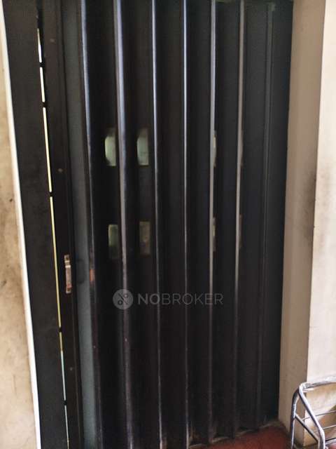 3 BHK Flat In Bhuvenswari Bahar For Sale  In Pallikaranai