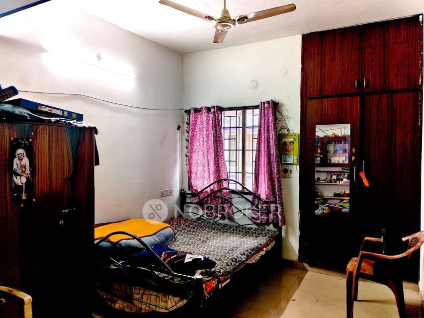 3 BHK Flat In Bhuvenswari Bahar For Sale  In Pallikaranai