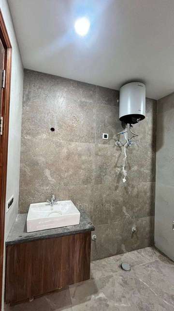 PG for Anyone in Sector 62