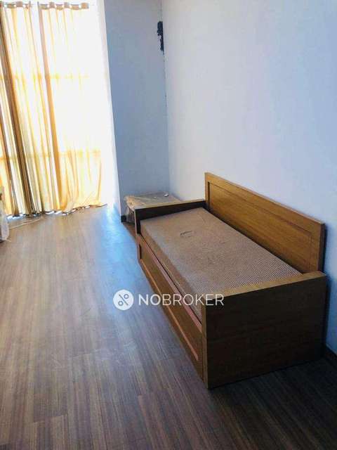 1 BHK Flat In Crystal Mall For Sale  In Knowledge Park Iii